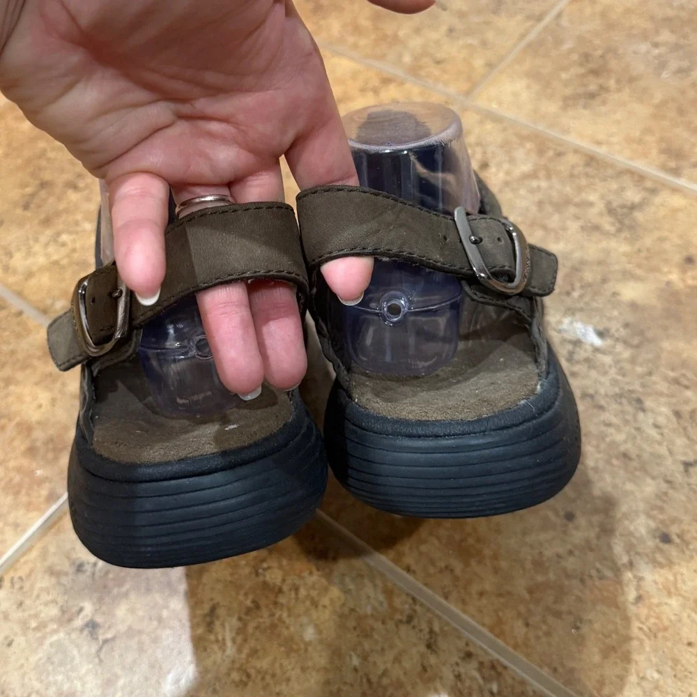 Merrell Topo Slice Mocha Mens 11 Fisherman Sandals Olive Green Leather Buckle
